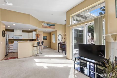 23221 58th Avenue S Kent WA 98032