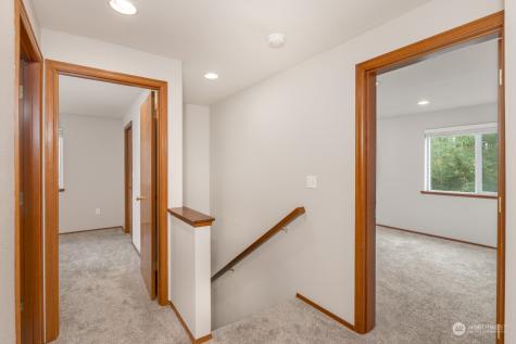 1327 149th Place Sw Lynnwood WA 98087
