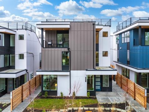 8831 Wallingford Avenue N Seattle WA 98103