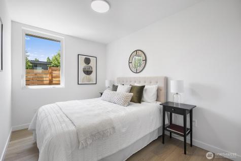 8831 Wallingford Avenue N Seattle WA 98103