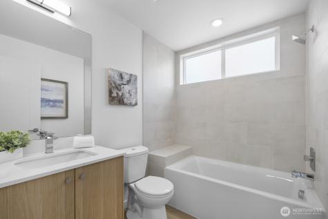 8831 Wallingford Avenue N Seattle WA 98103