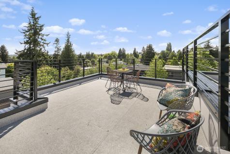 8831 Wallingford Avenue N Seattle WA 98103