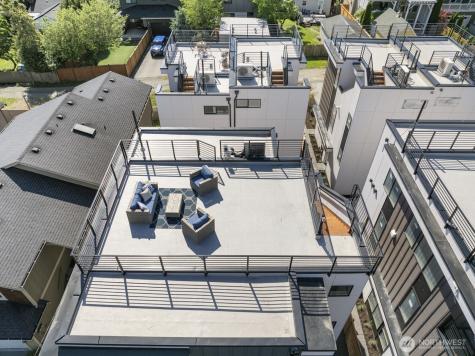 8831 Wallingford Avenue N Seattle WA 98103
