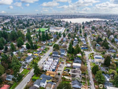 8831 Wallingford Avenue N Seattle WA 98103