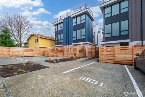 8831 Wallingford Avenue N Seattle WA 98103