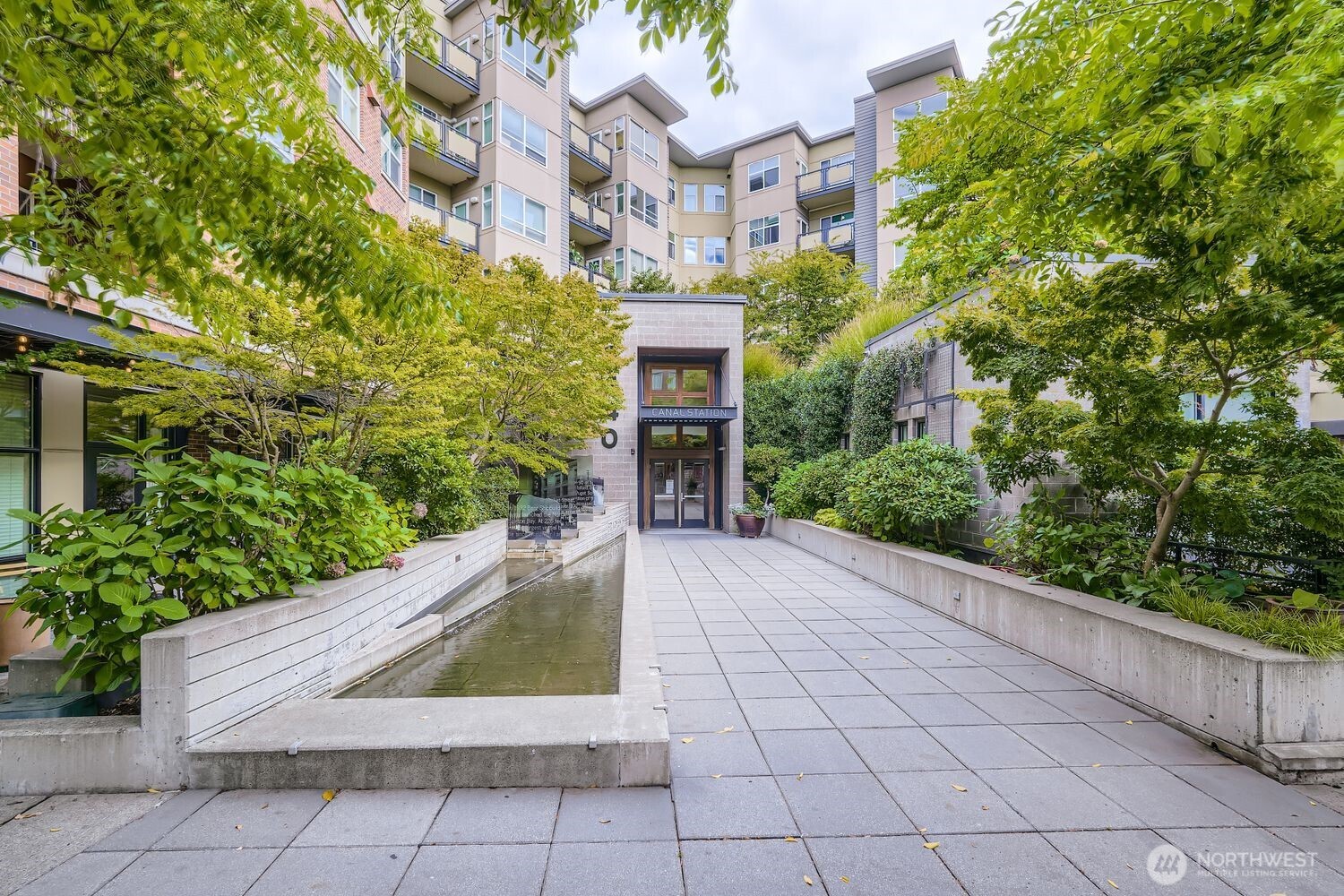 5440 Leary Avenue NW Seattle WA 98107