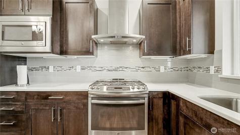 20601 93rd Place S Kent WA 98031