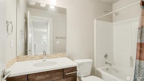 20601 93rd Place S Kent WA 98031