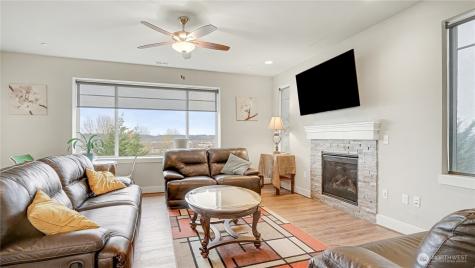 20601 93rd Place S Kent WA 98031