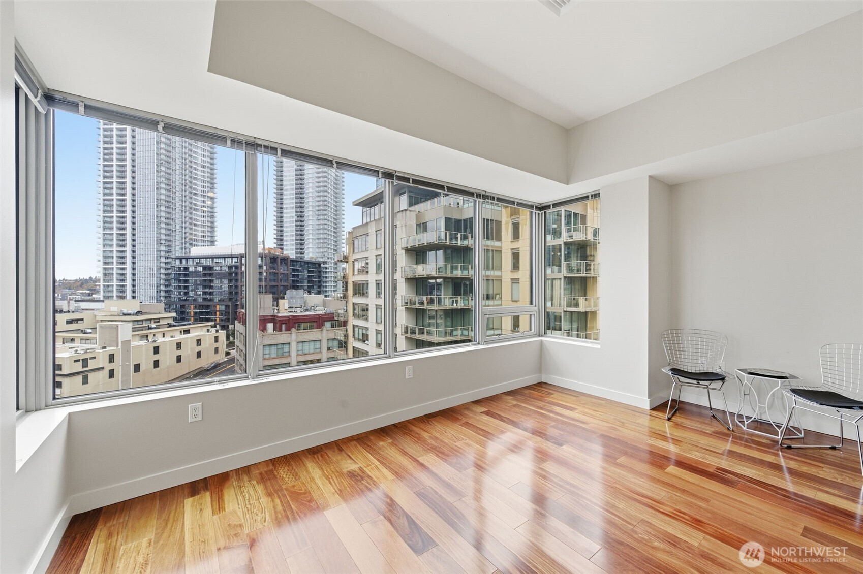 900 Lenora Street Seattle WA 98121