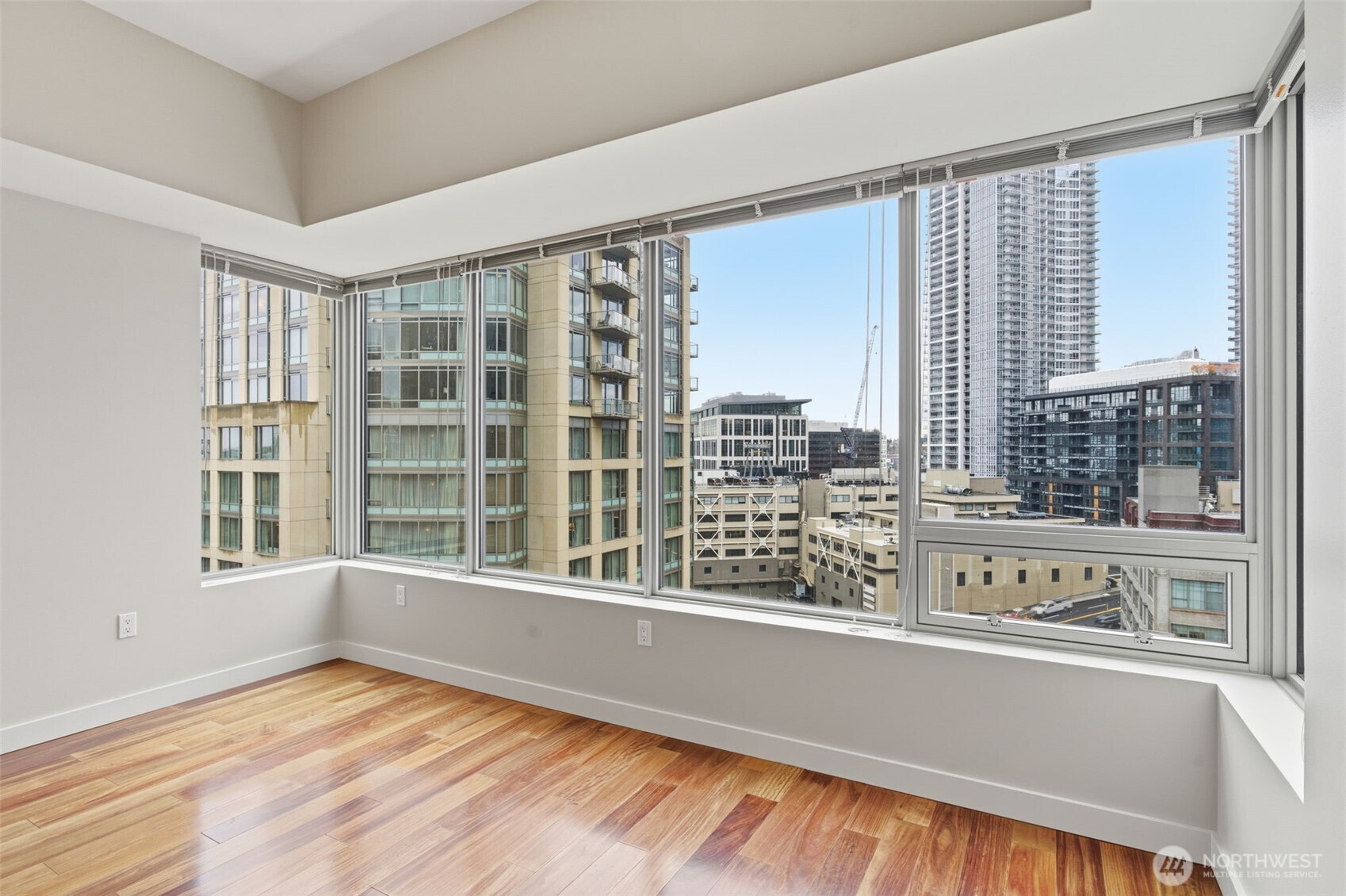 900 Lenora Street Seattle WA 98121