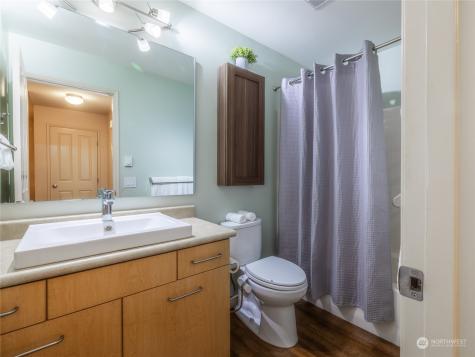 710 SE 240th Way Sammamish WA 98074