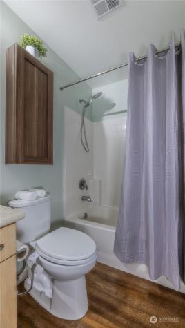 710 SE 240th Way Sammamish WA 98074