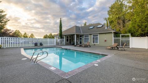 710 SE 240th Way Sammamish WA 98074