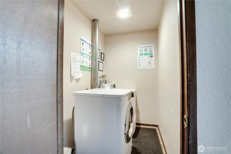 1505 N Defiance Street Tacoma WA 98406