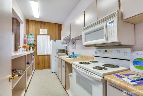 1505 N Defiance Street Tacoma WA 98406