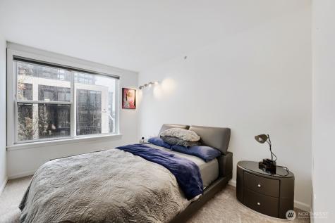 2607 Western Avenue Seattle WA 98121