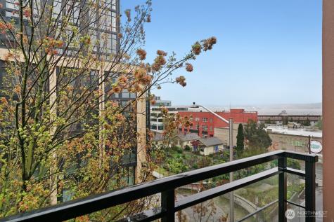 2607 Western Avenue Seattle WA 98121