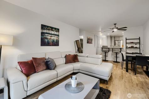 2607 Western Avenue Seattle WA 98121