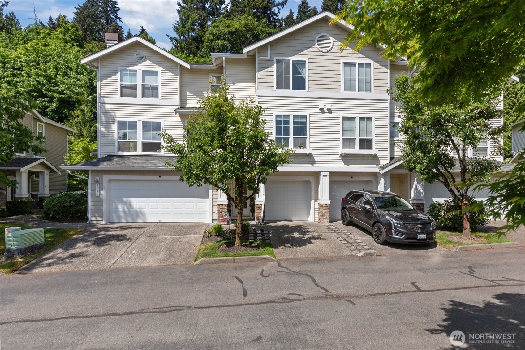21919 39th Place S Kent WA 98032