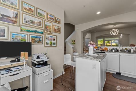 21919 39th Place S Kent WA 98032