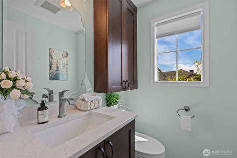 21919 39th Place S Kent WA 98032