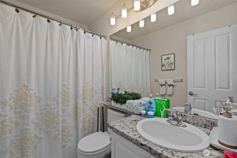 21919 39th Place S Kent WA 98032