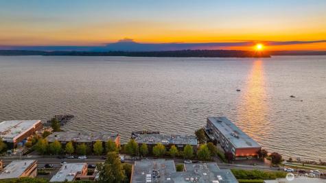 733 Lake Street S Kirkland WA 98033