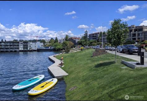 733 Lake Street S Kirkland WA 98033