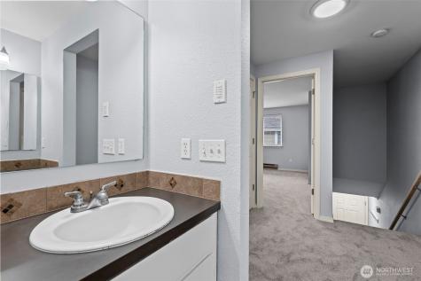 12108 113th Avenue Court E Puyallup WA 98374