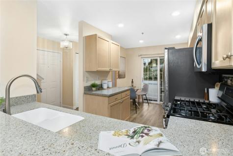 601 12th Avenue NW Issaquah WA 98027