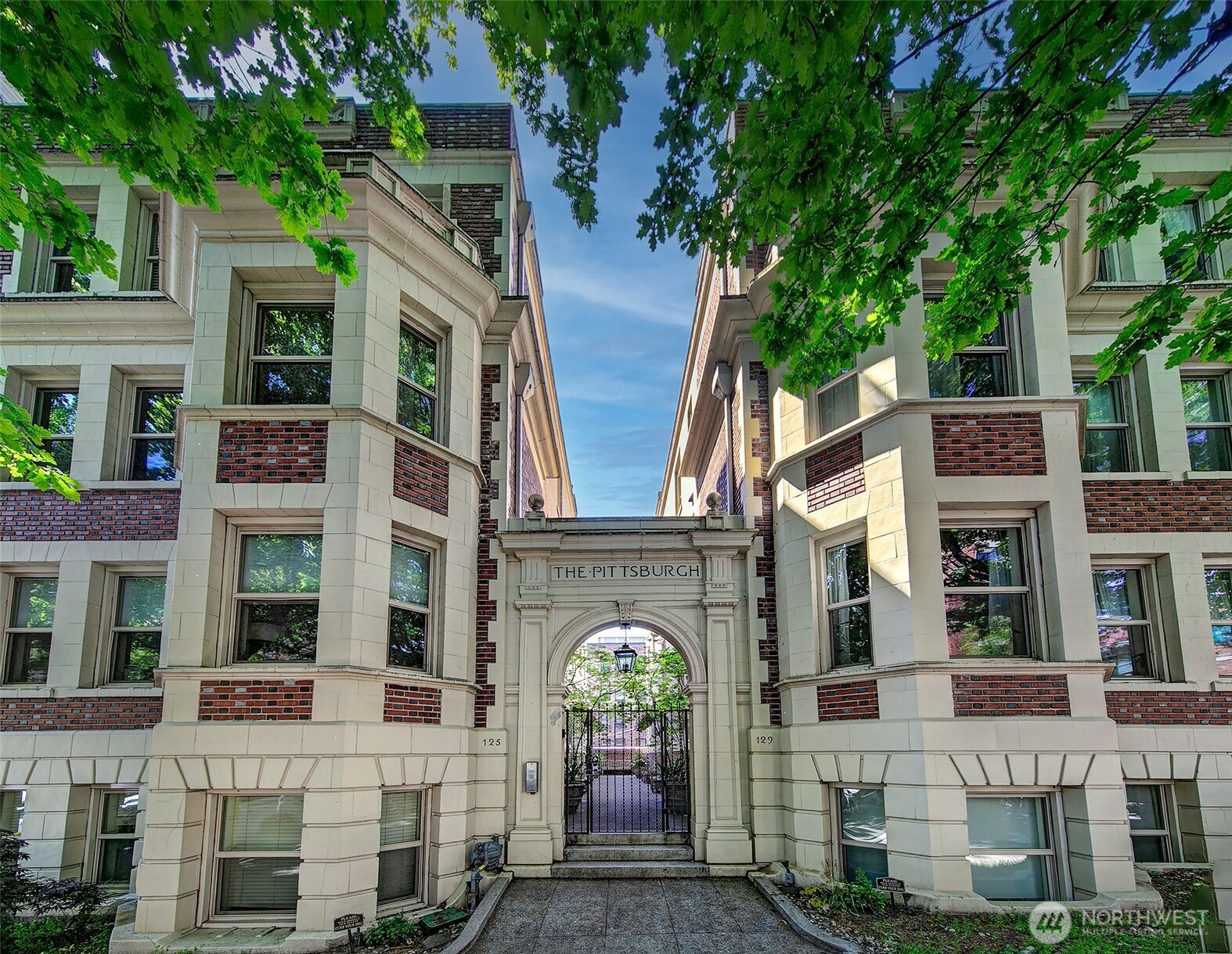 125 Warren Avenue N Seattle WA 98109