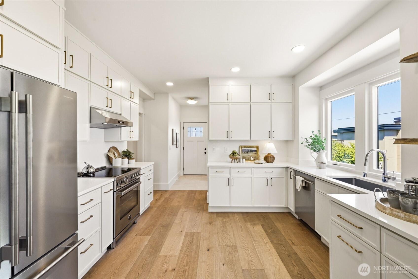 3402 SW Spokane Street Seattle WA 98126