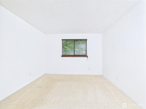 12721 NE 129th Court Kirkland WA 98034
