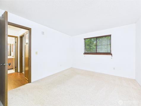 12721 NE 129th Court Kirkland WA 98034