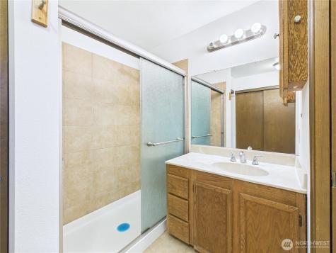 12721 NE 129th Court Kirkland WA 98034