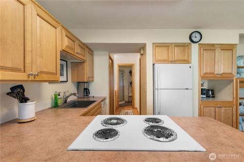 8903 Crescent Bar Road NW Quincy WA 98848