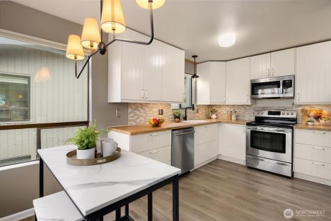936 W Emerson Street Seattle WA 98119