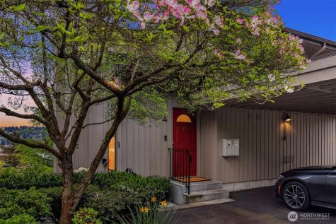 936 W Emerson Street Seattle WA 98119