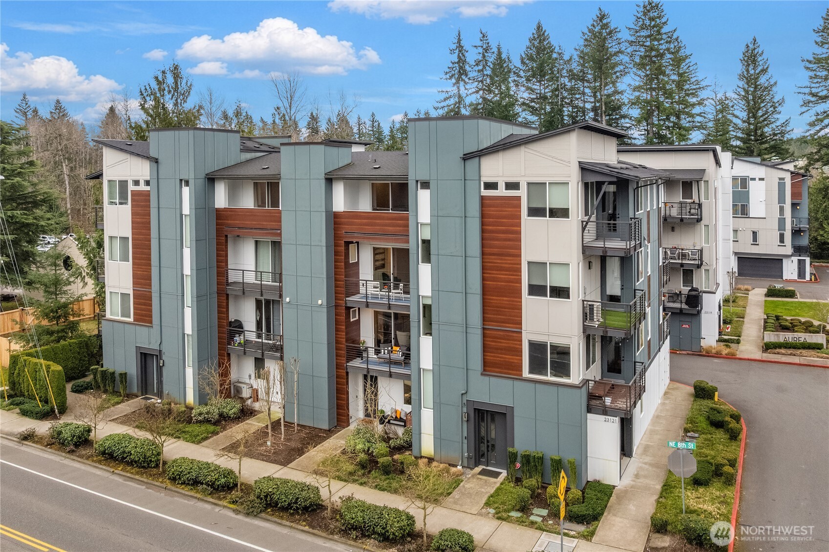 23121 NE 8th Street Sammamish WA 98074