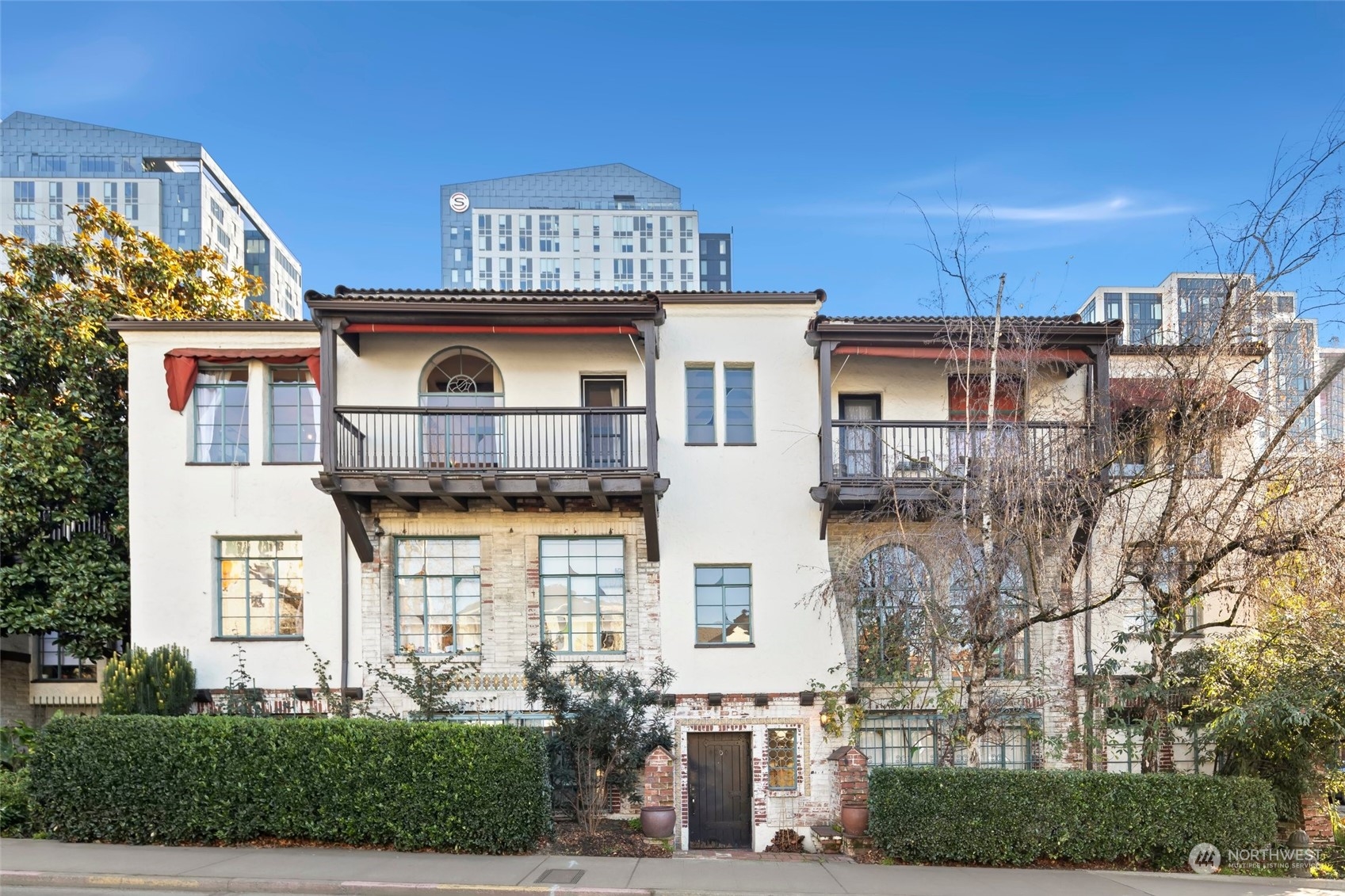 4200 11th Avenue NE Seattle WA 98105