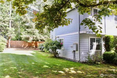 13010 102nd Lane NE Kirkland WA 98034