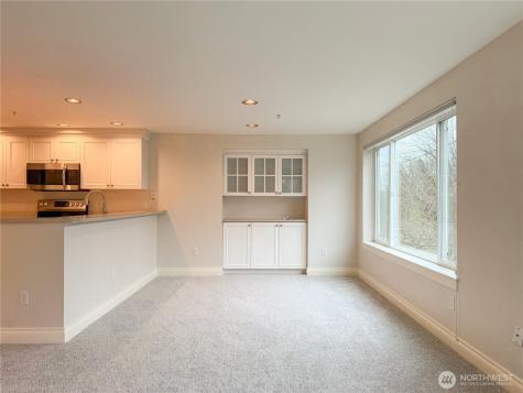 2334 Thorndyke Ave W Seattle WA 98199