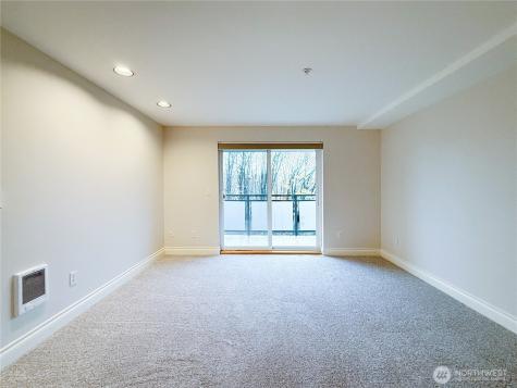 2334 Thorndyke Ave W Seattle WA 98199