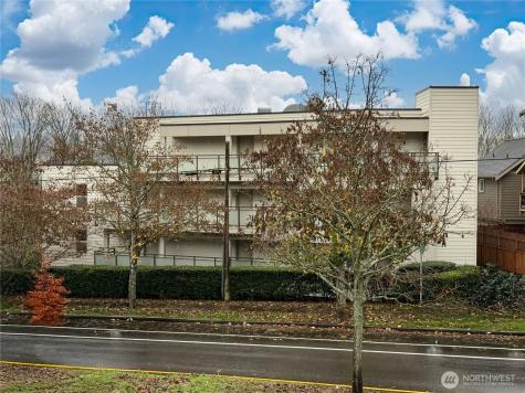 2334 Thorndyke Ave W Seattle WA 98199