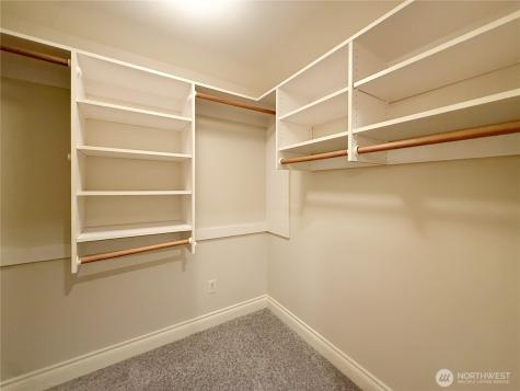 2334 Thorndyke Ave W Seattle WA 98199