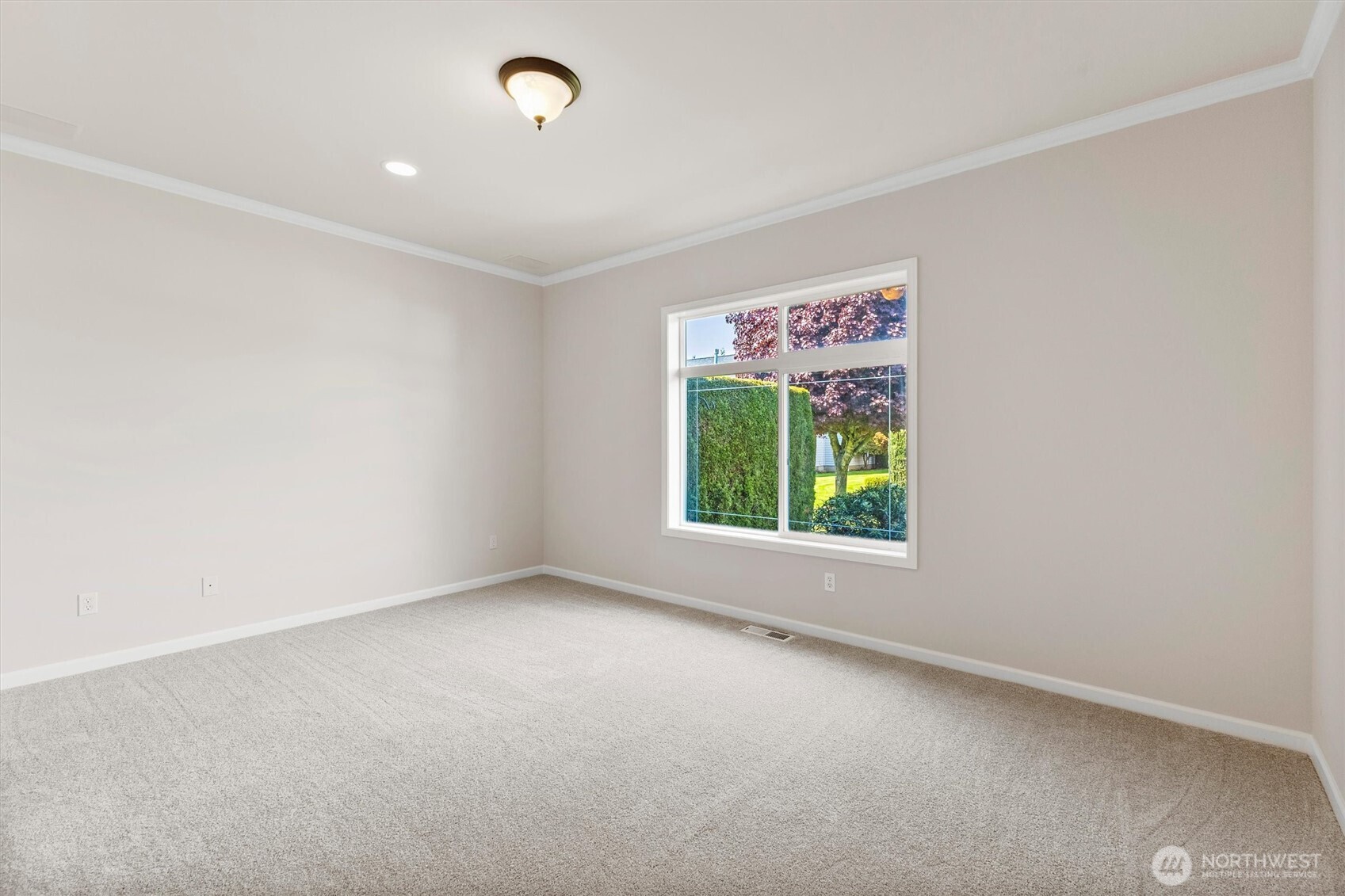 1149 Aaron Drive Lynden WA 98264