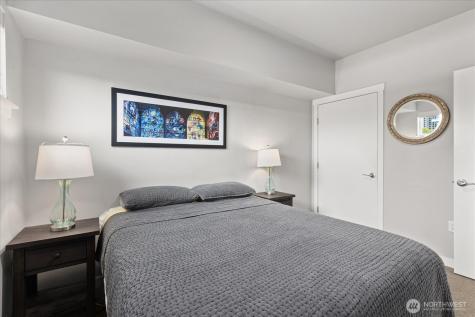 1085 103rd Avenue NE Bellevue WA 98004