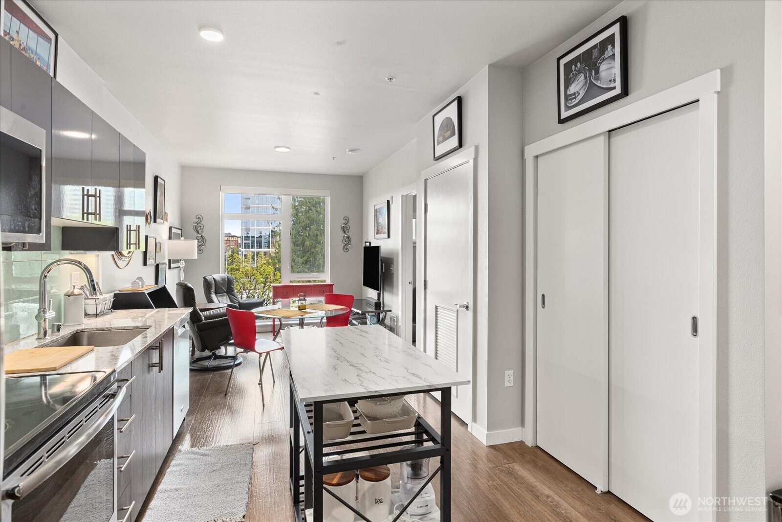 1085 103rd Avenue NE Bellevue WA 98004