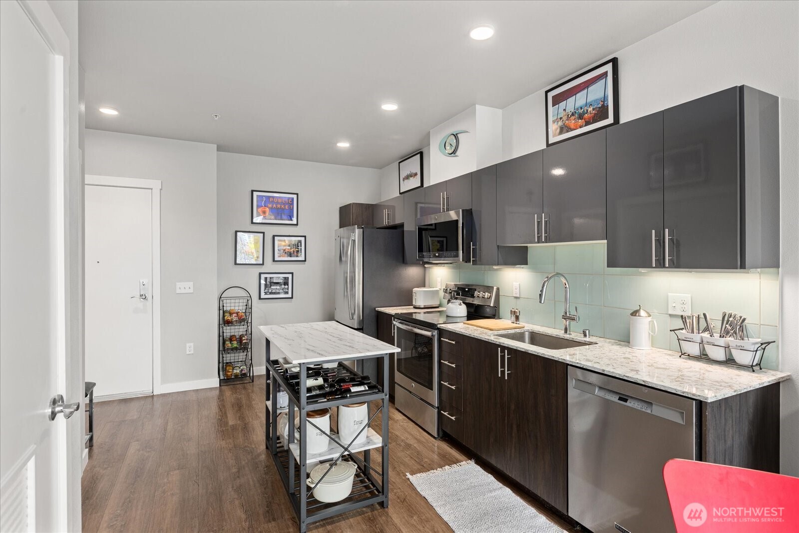 1085 103rd Avenue NE Bellevue WA 98004